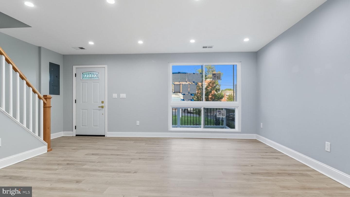 2238 15th Street NE photo 12