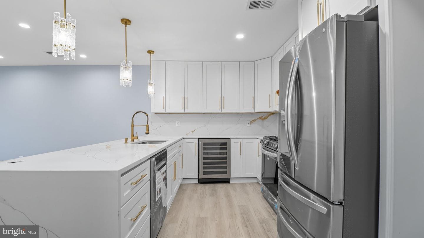 2238 15th Street NE photo 9