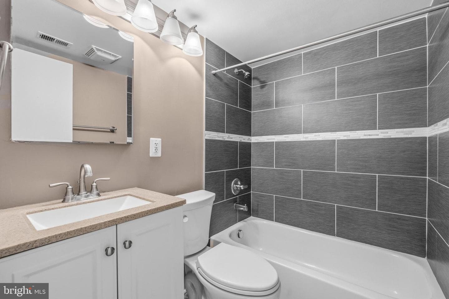 3902 14th Street NW #321 photo 19