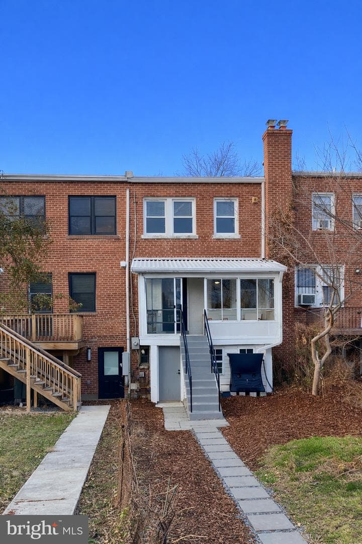 214 Jefferson Street NW photo 52