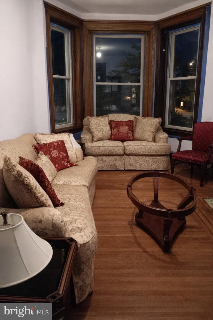 1209 Harvard Street NW photo 5