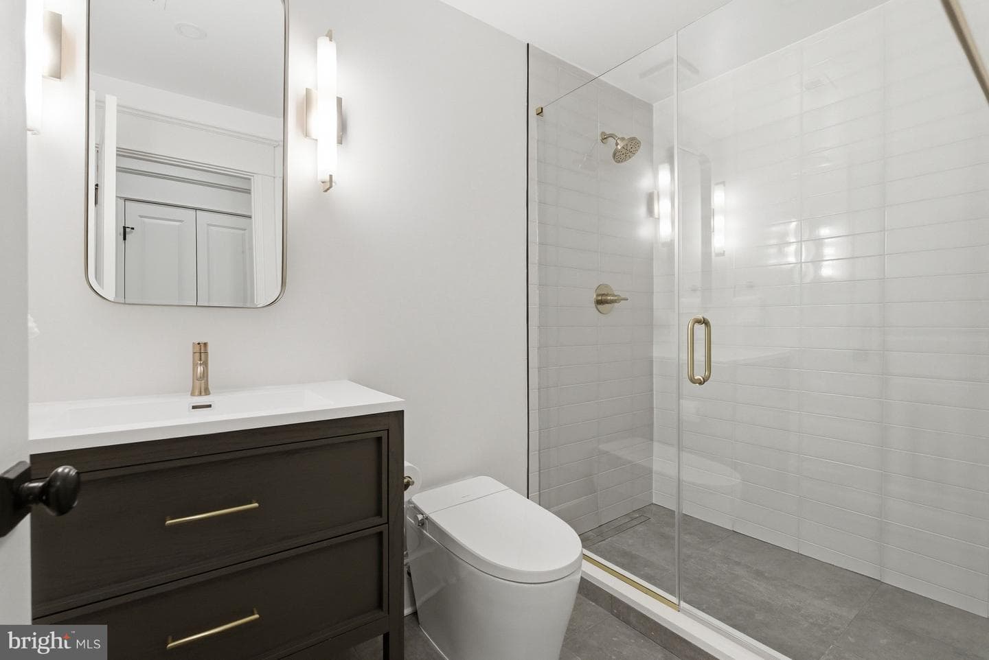 1816 Belmont Road NW photo 40