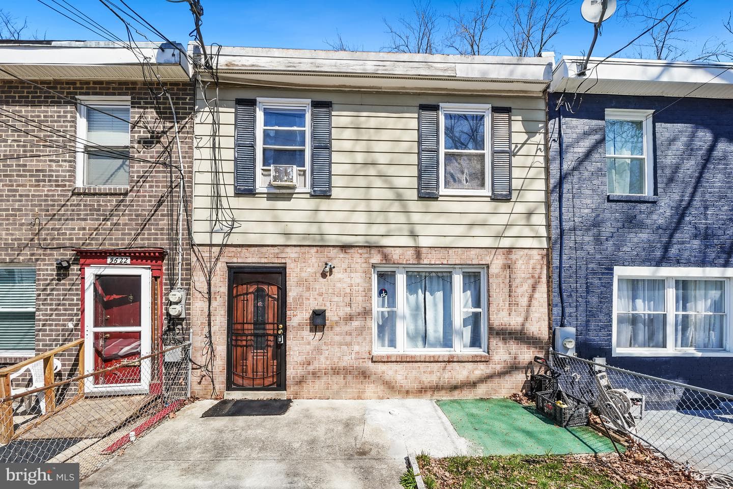 5624 Clay Place NE photo 2