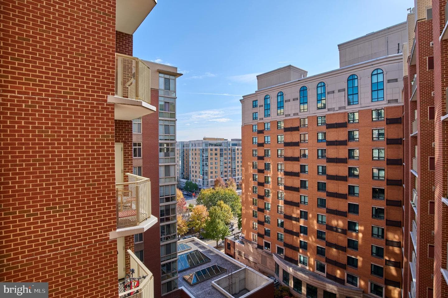 1000 New Jersey Avenue SE #1029 photo 16