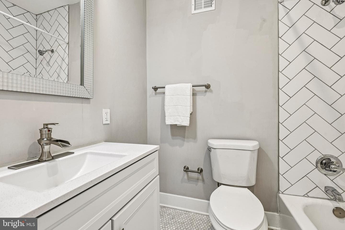 3408 Warder St NW #2 photo 26