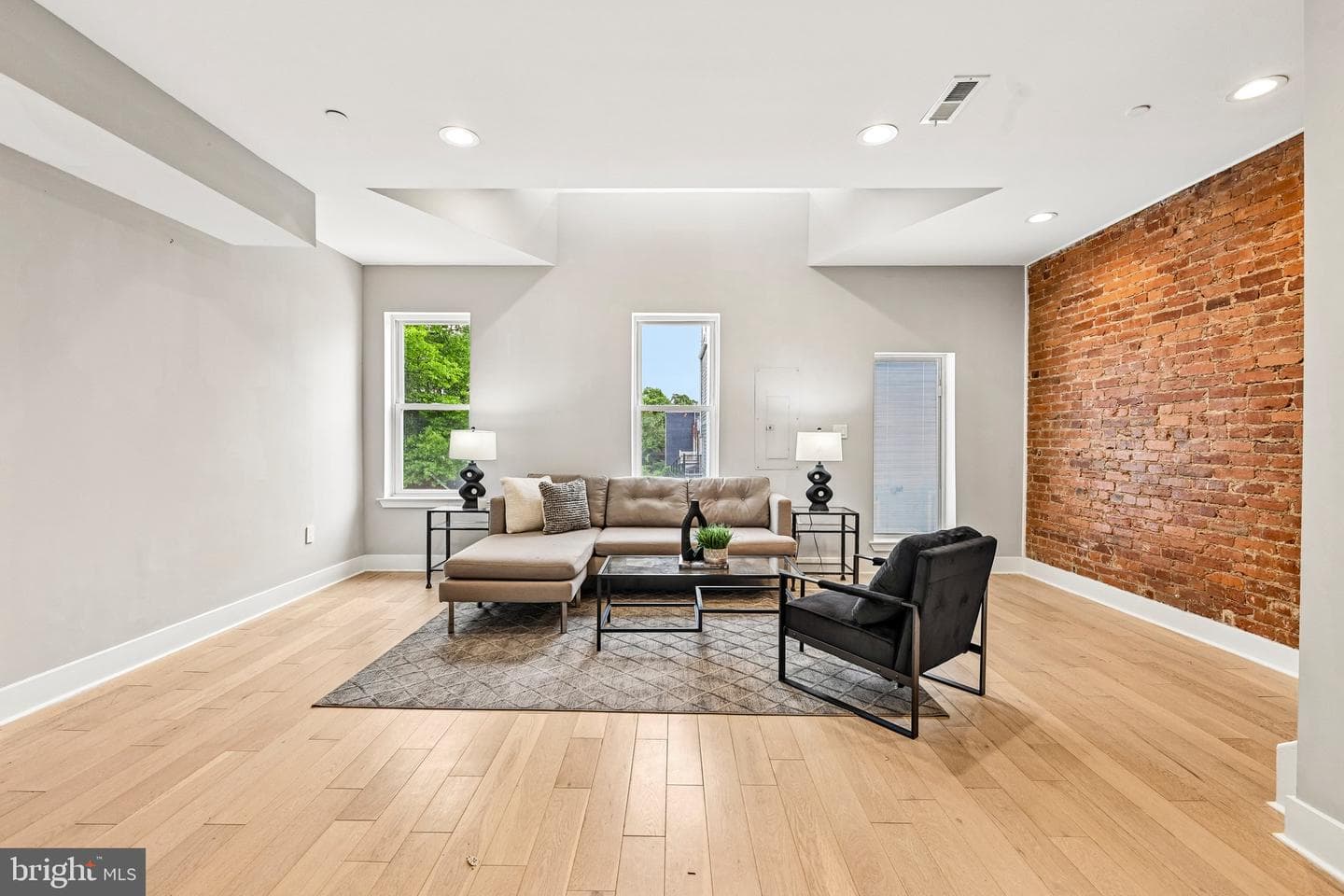 3408 Warder St NW #2 photo 7