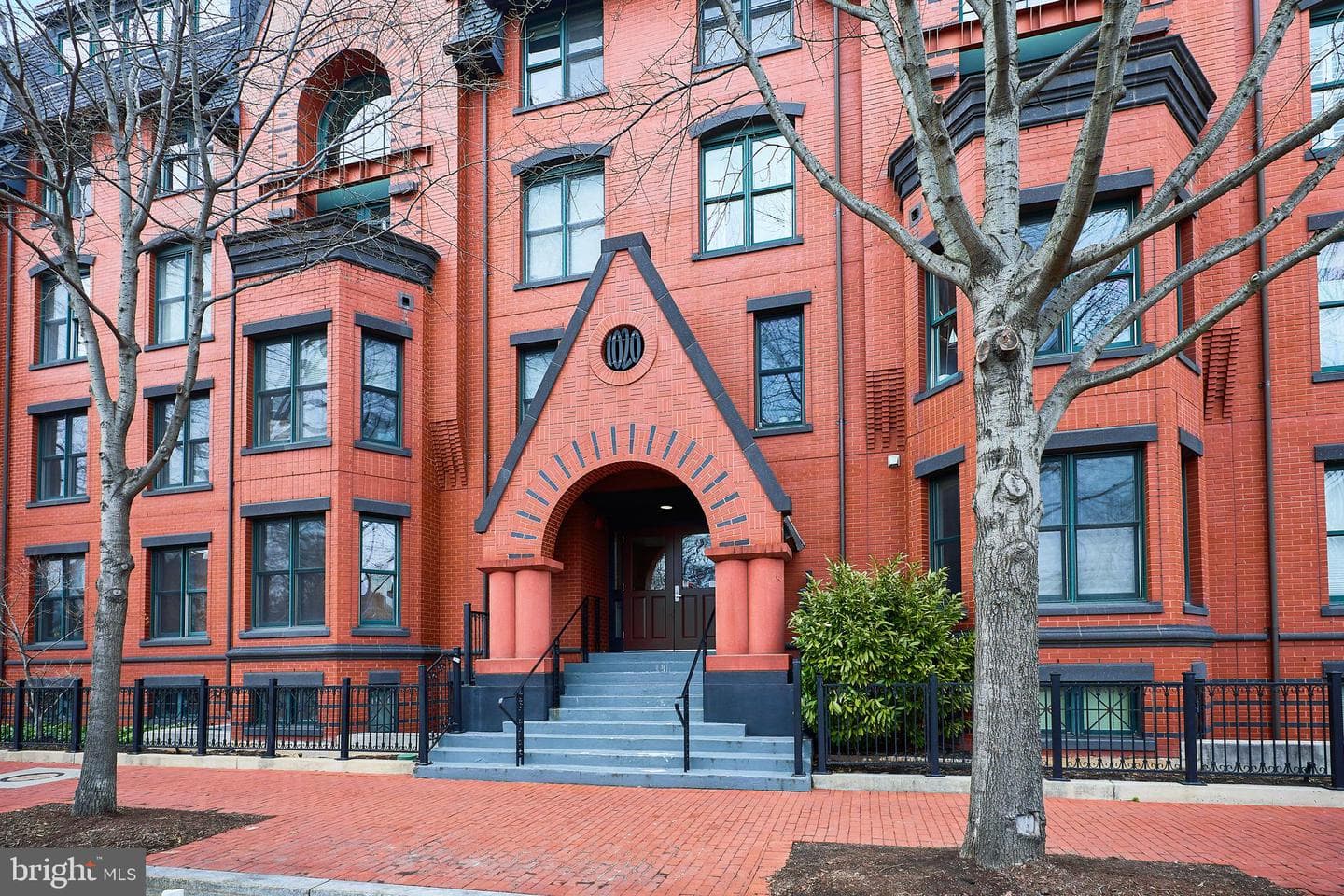 1020 Pennsylvania Avenue SE #504 photo 29