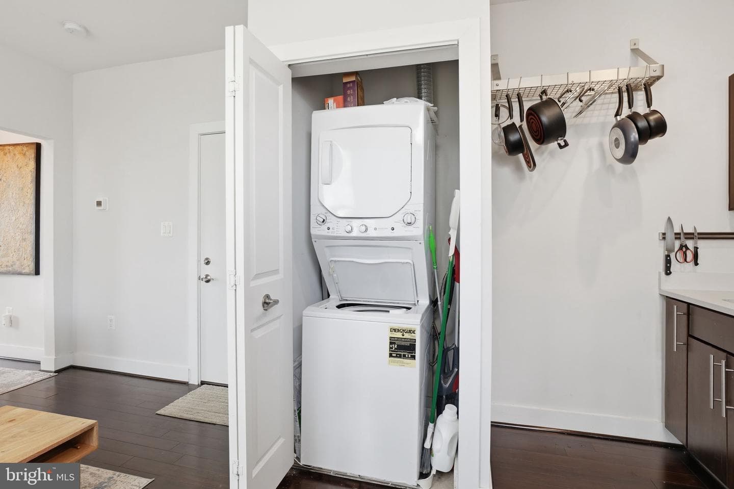 315 G Street NE #306 photo 9