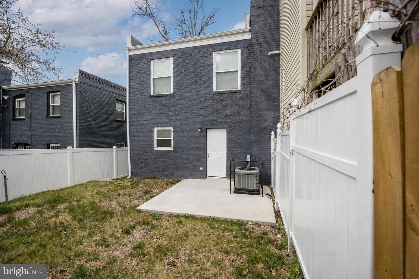 4227 Edson Place NE photo 24