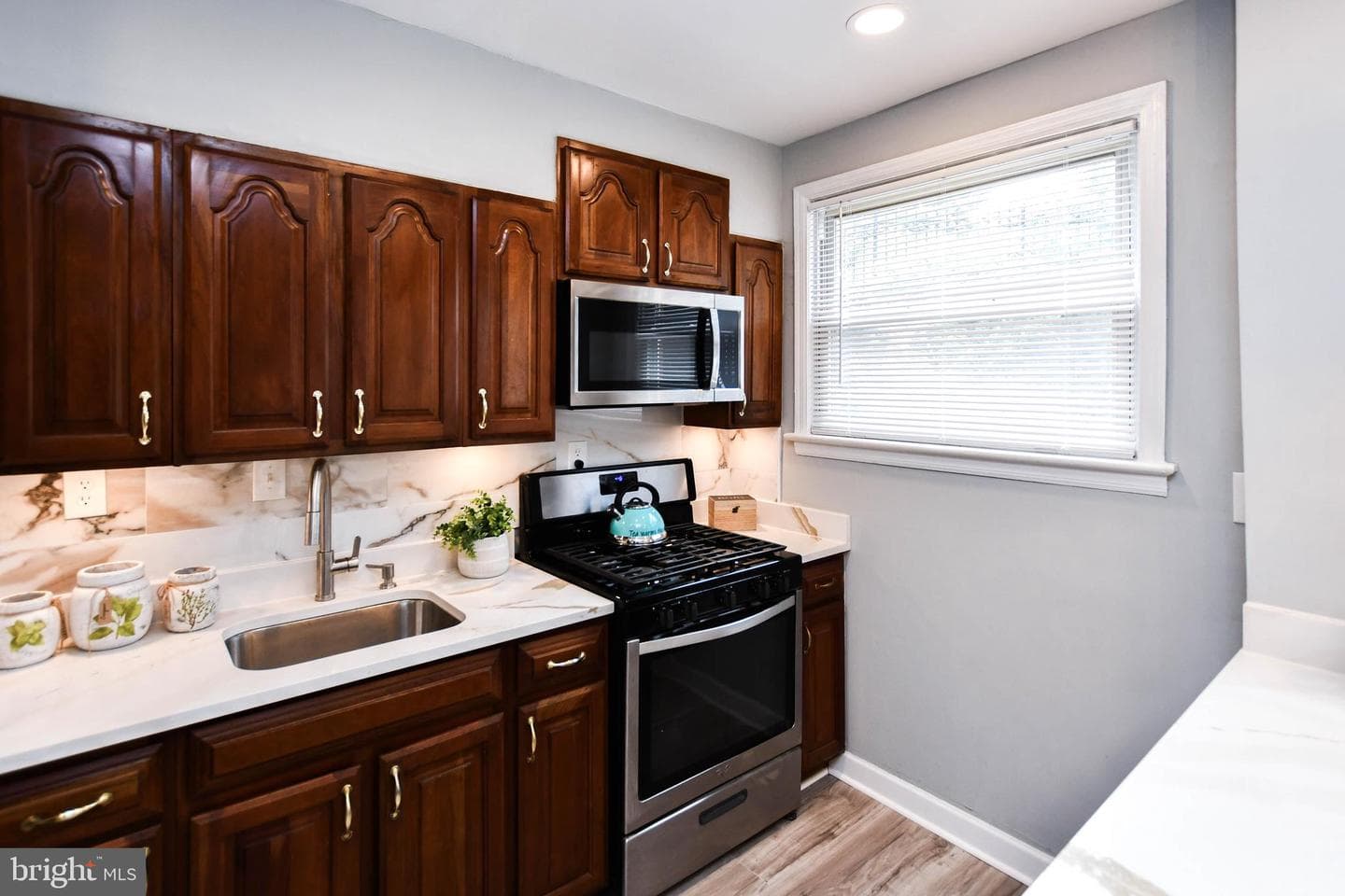 445 Xenia Street SE photo 14
