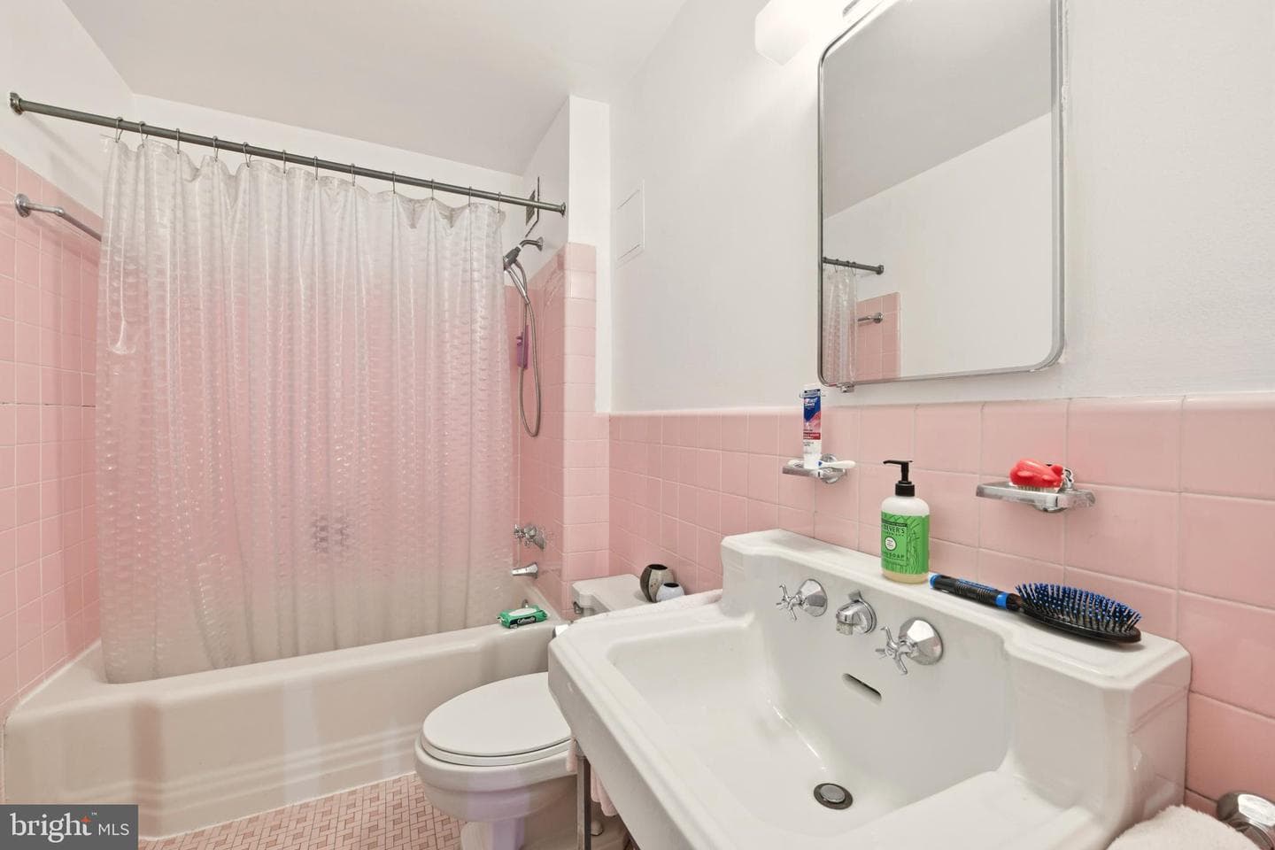 4301 Massachusetts Avenue NW #8002 photo 30
