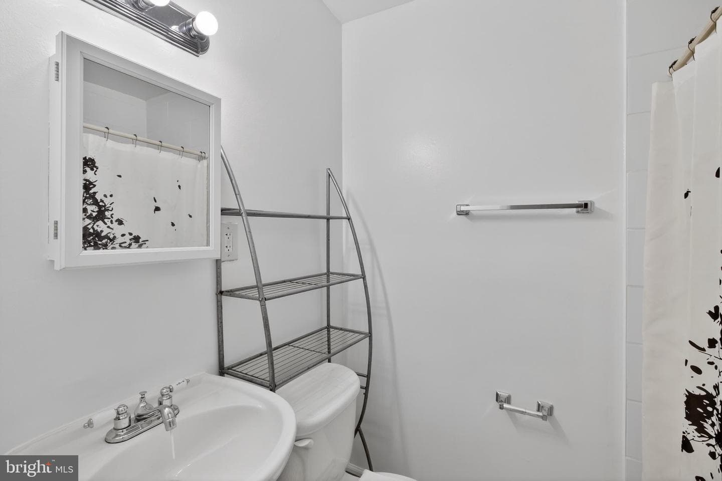 1305 Orren Street NE photo 34