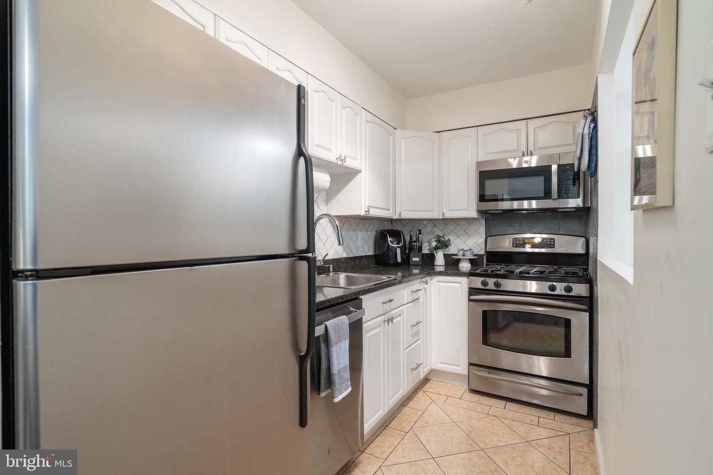 1245 13th Street NW #103 photo 5