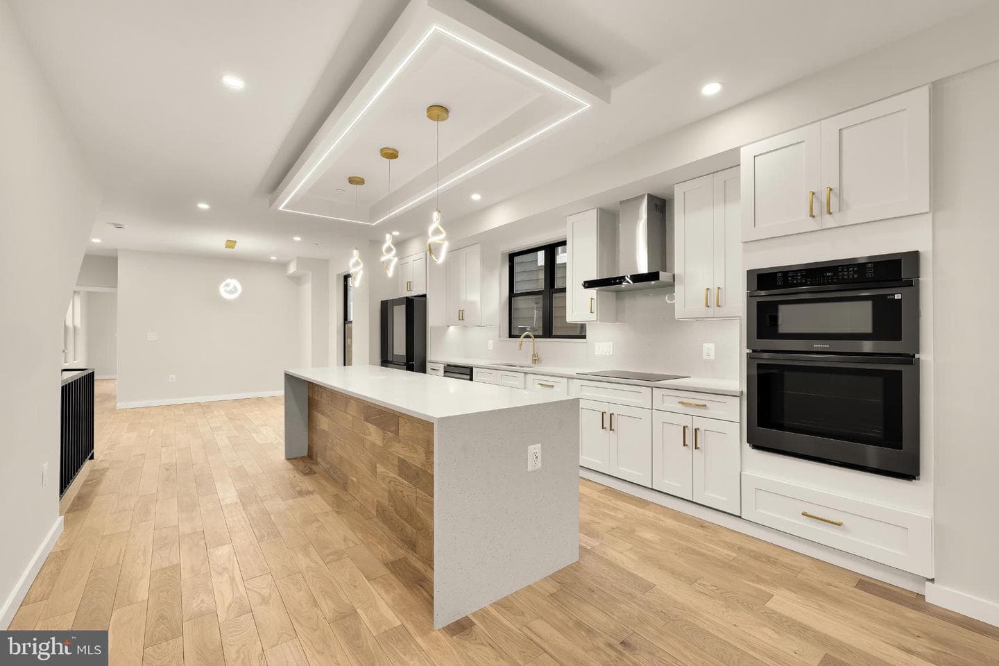 1516 Levis Street NE #1 photo 10