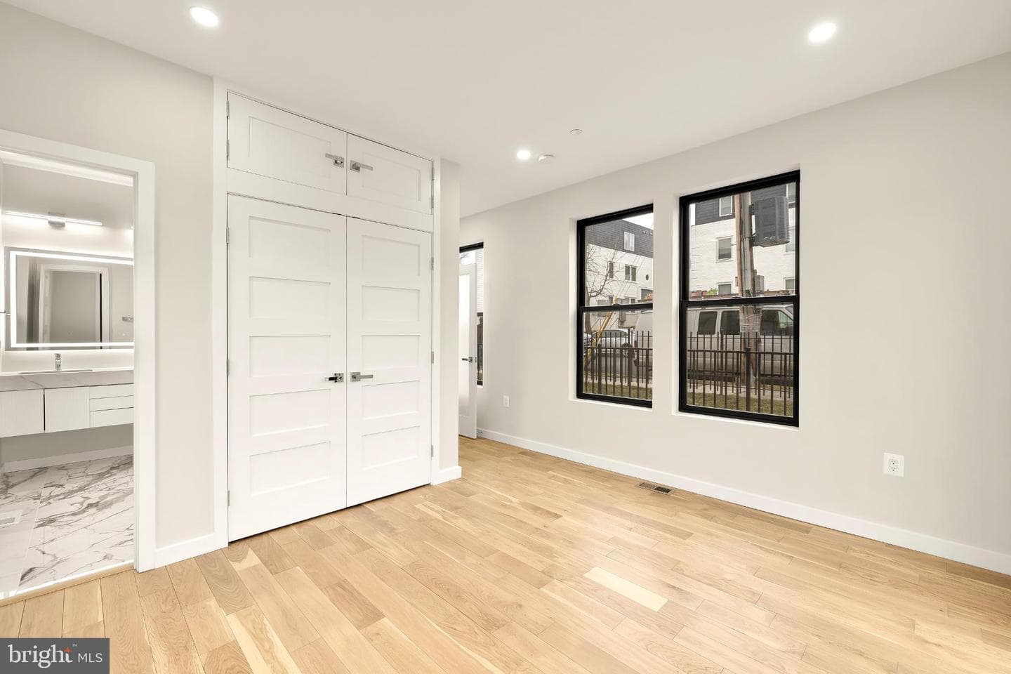1516 Levis Street NE #1 photo 23