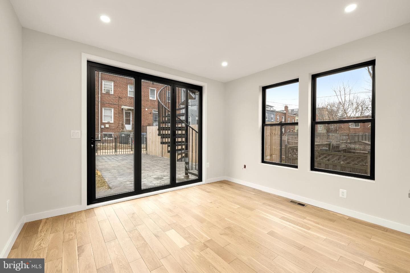 1516 Levis Street NE #1 photo 24
