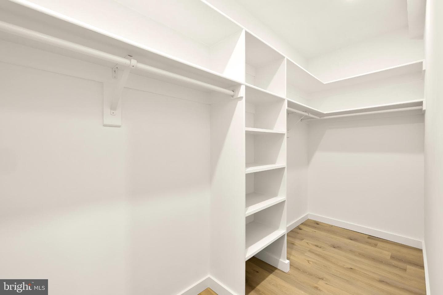 1516 Levis Street NE #1 photo 38