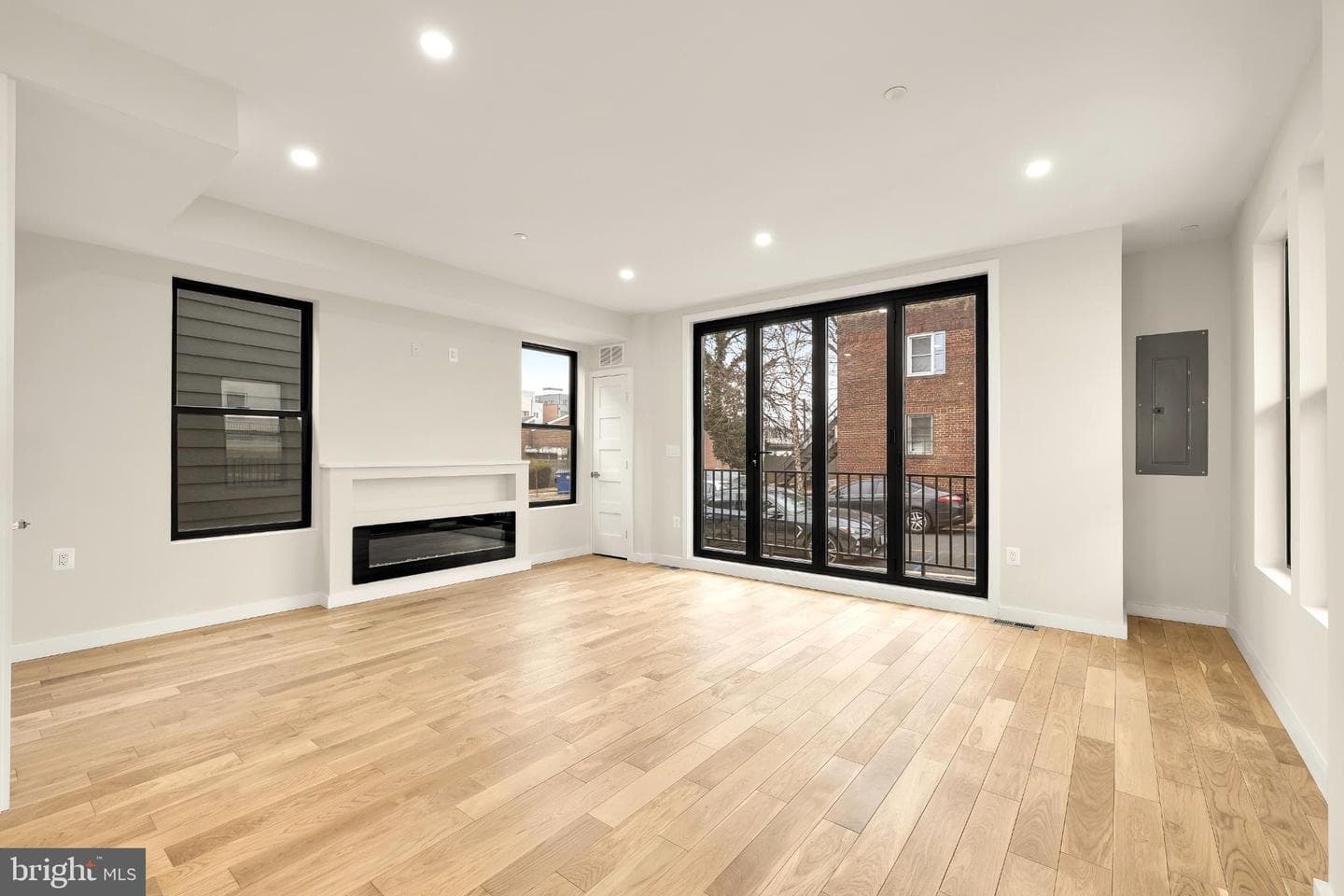 1516 Levis Street NE #1 photo 6