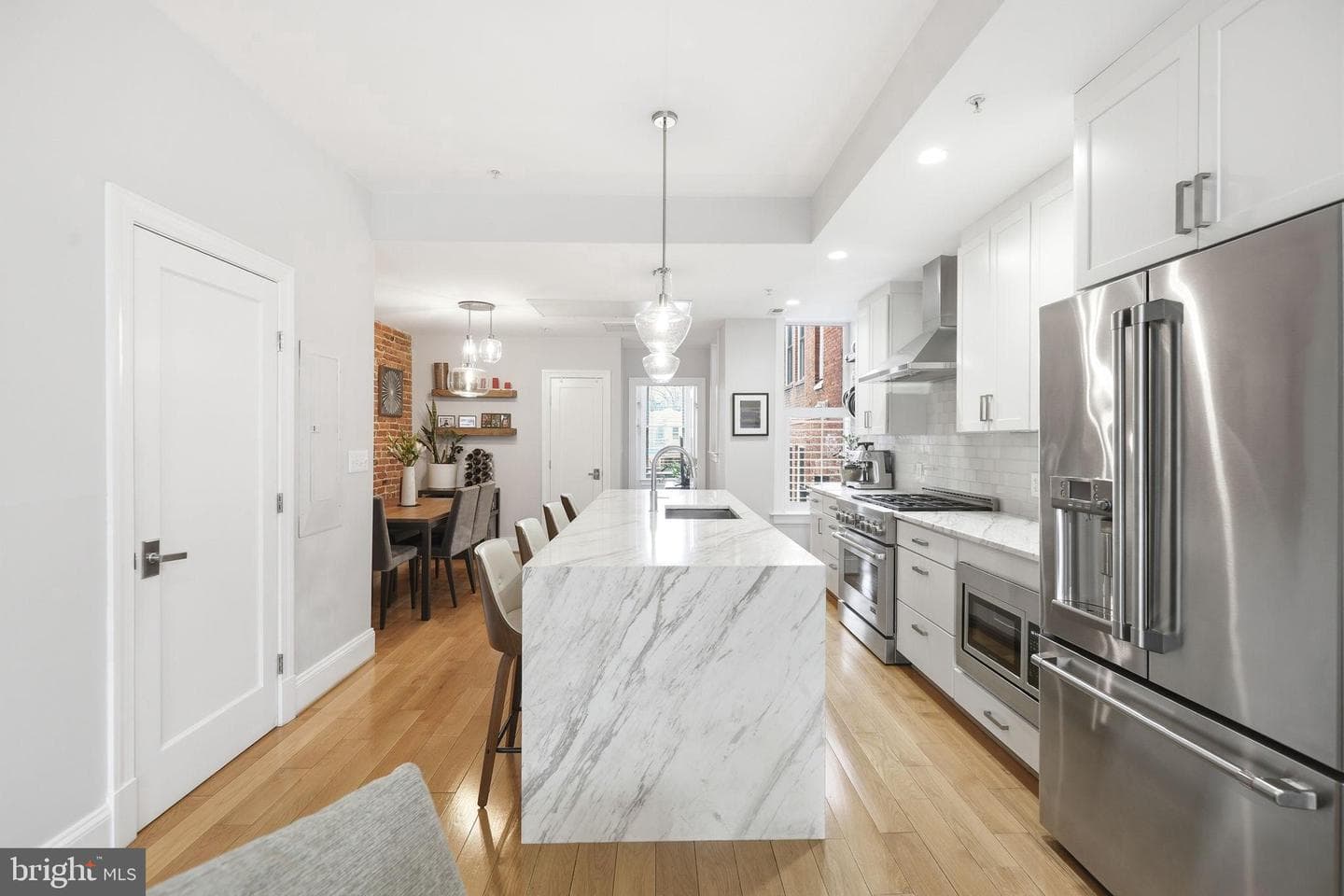 819 D Street NE #18 photo 3