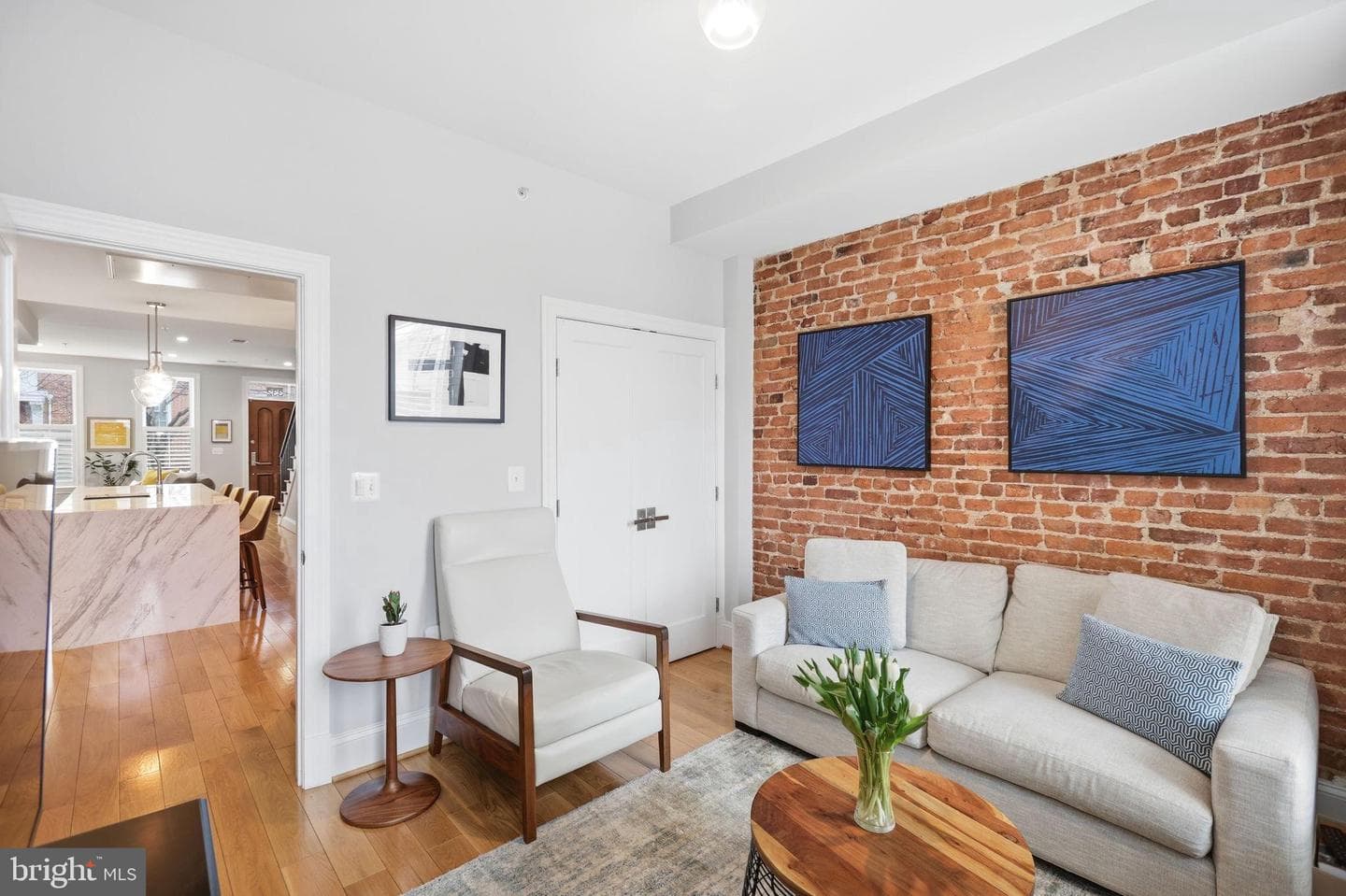 819 D Street NE #18 photo 9