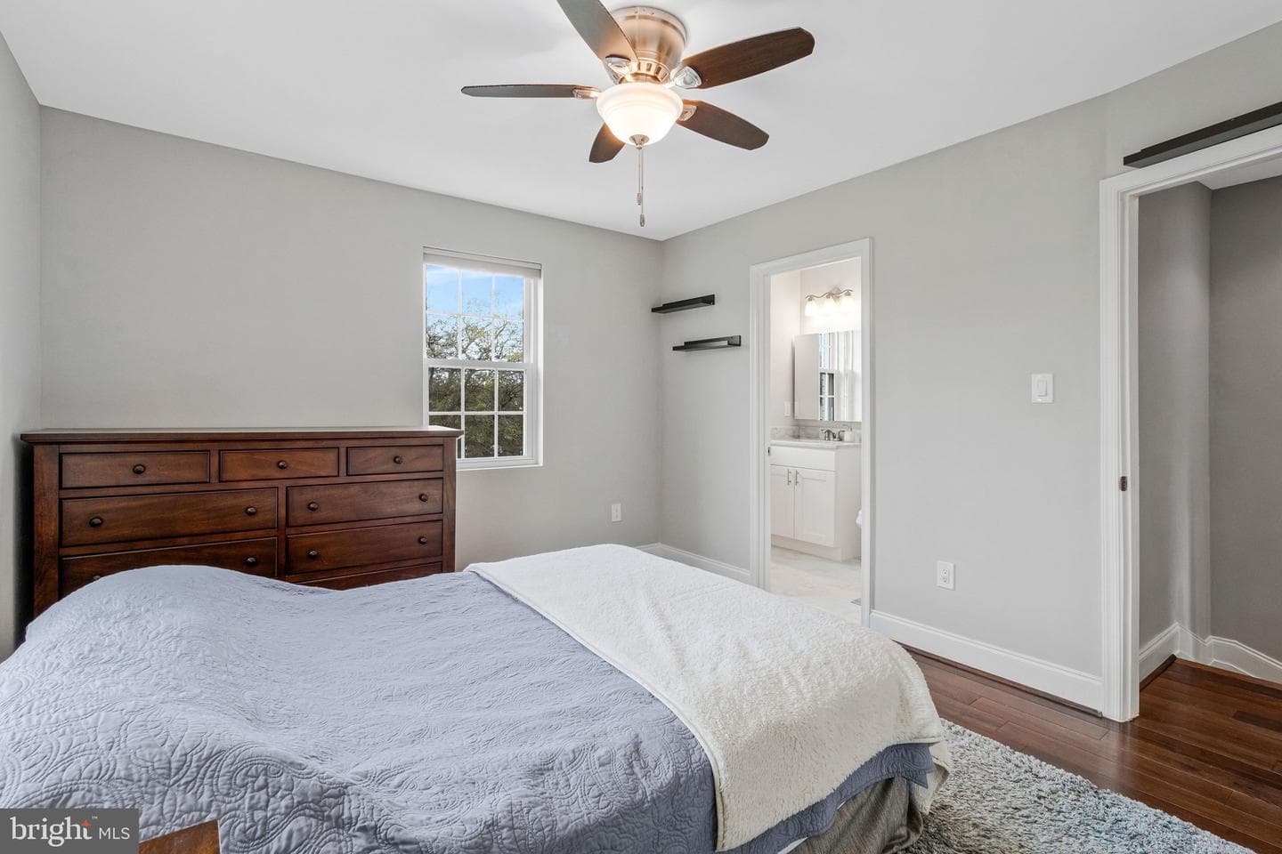 5043 11th Street NE photo 14