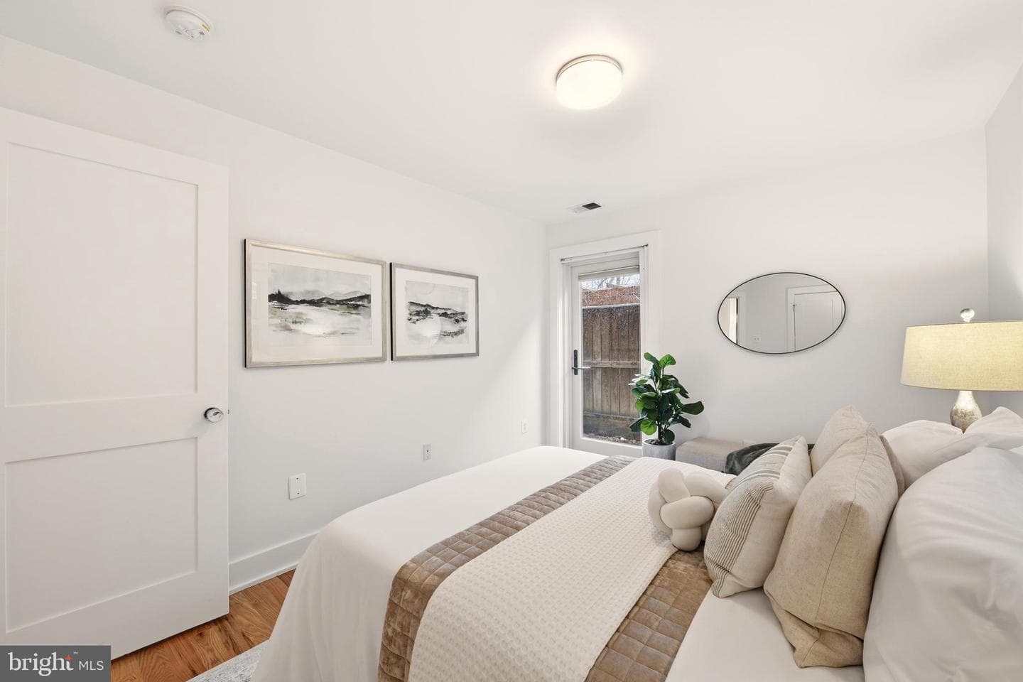 626 Independence Avenue SE #103 photo 39