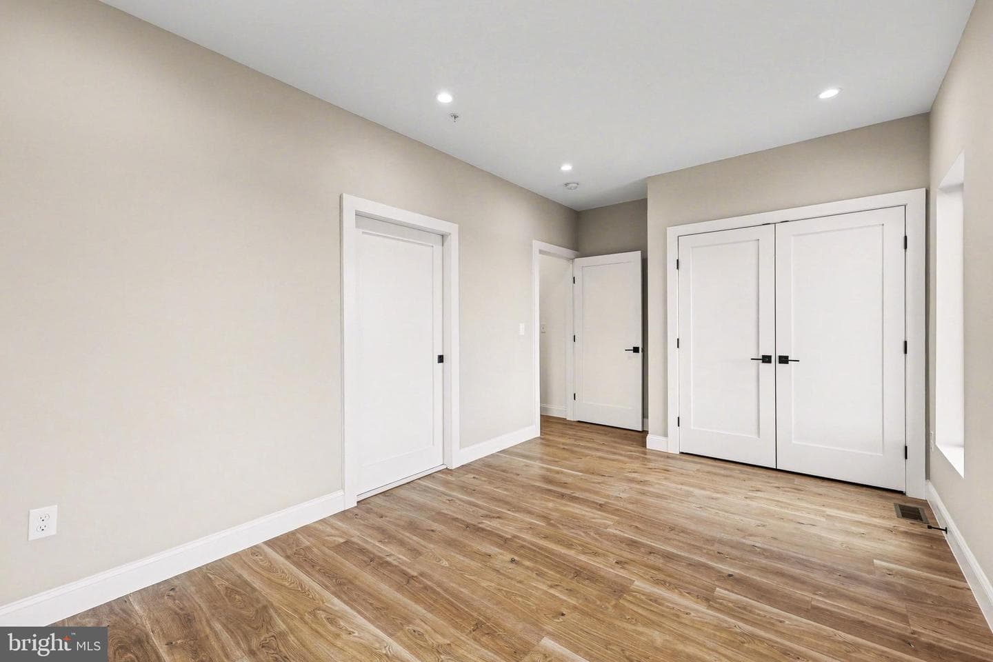 842 Madison Street NW #2 photo 13