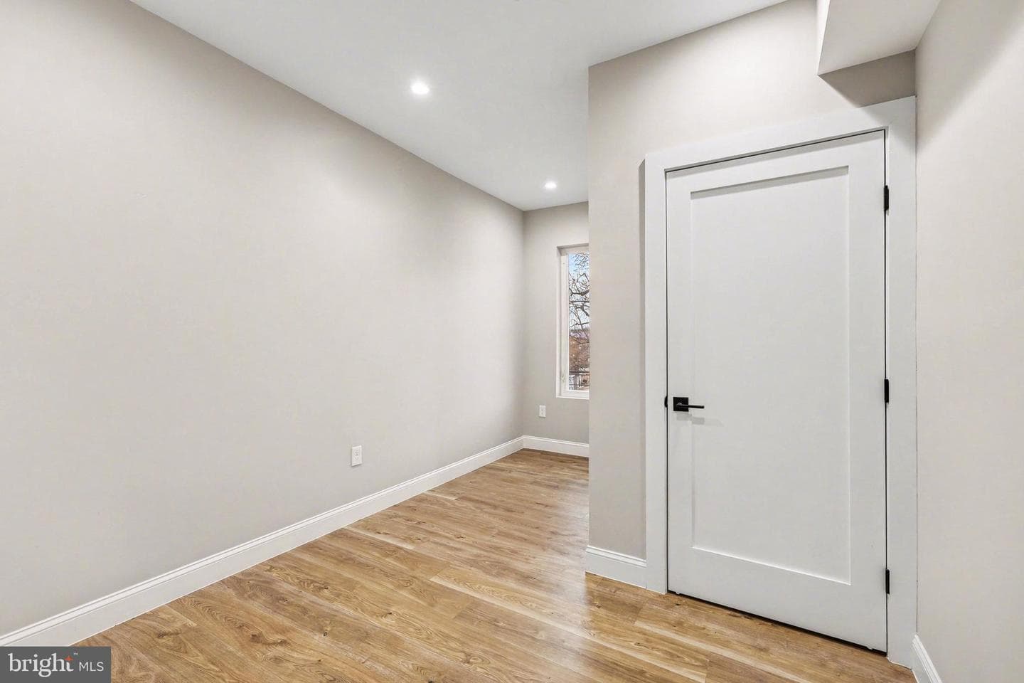 842 Madison Street NW #2 photo 19