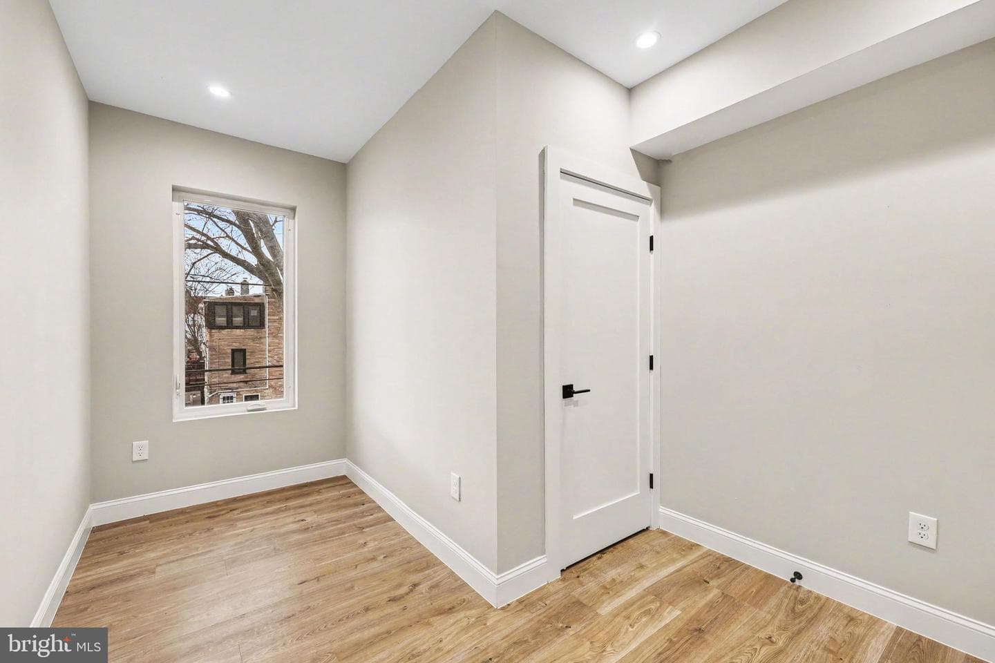842 Madison Street NW #2 photo 20