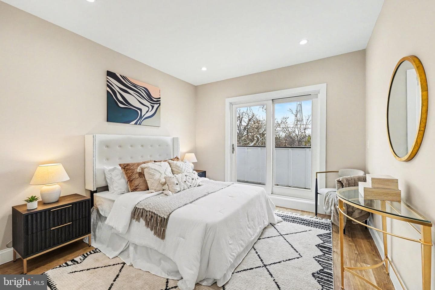 842 Madison Street NW #2 photo 8