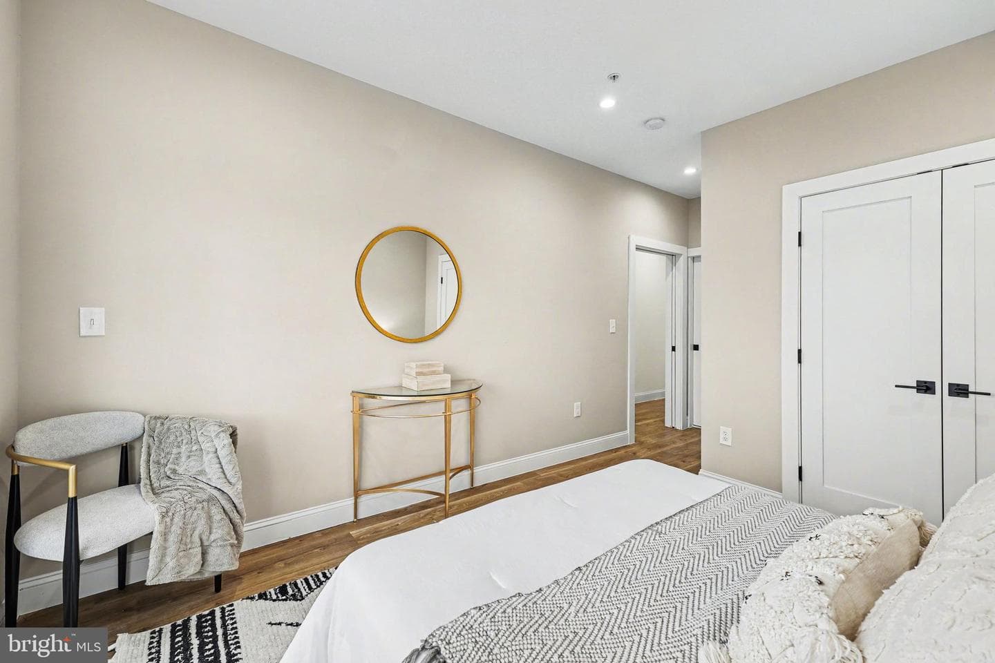 842 Madison Street NW #2 photo 9