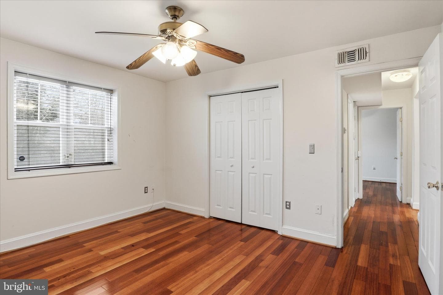 3866 9th Street SE #102 photo 10