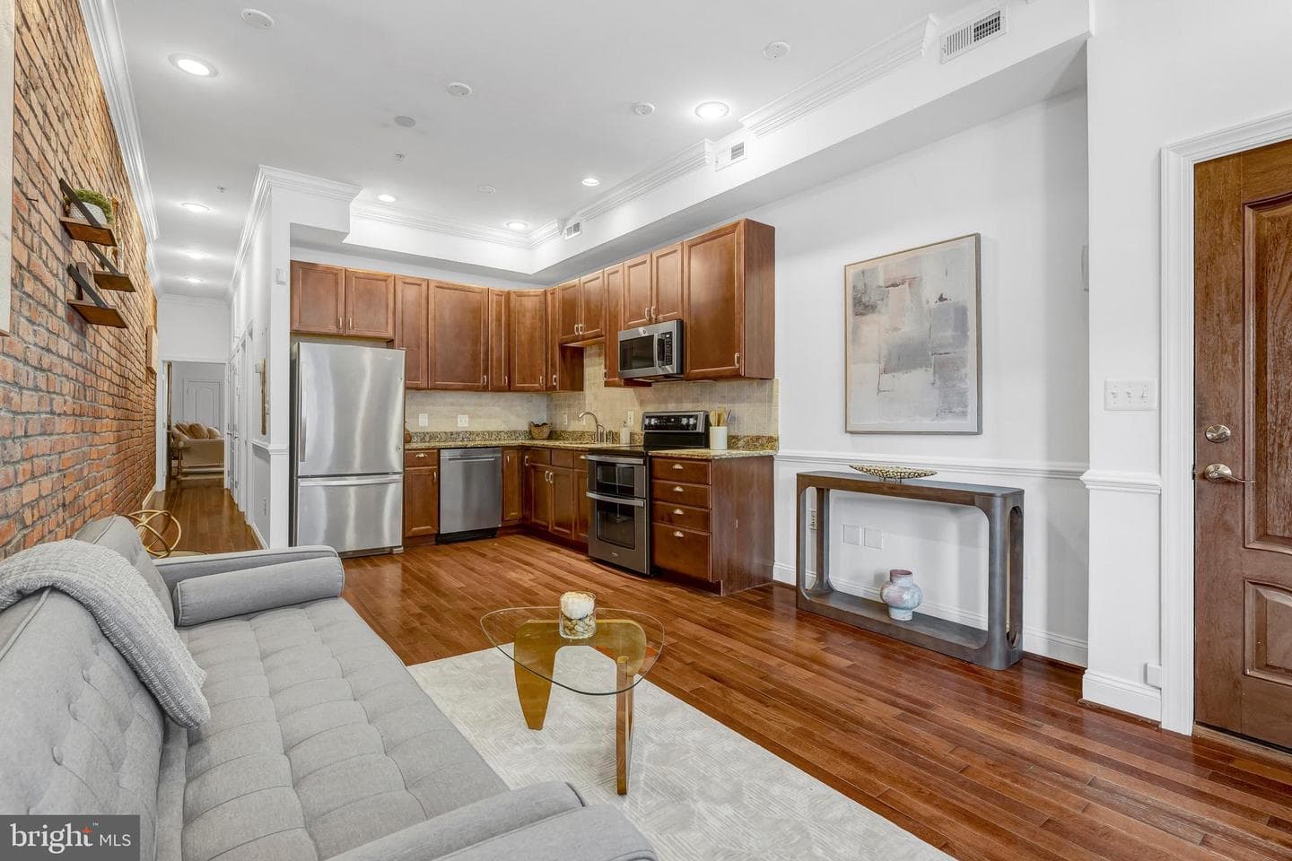 1430 Newton Street NW #201 photo 6