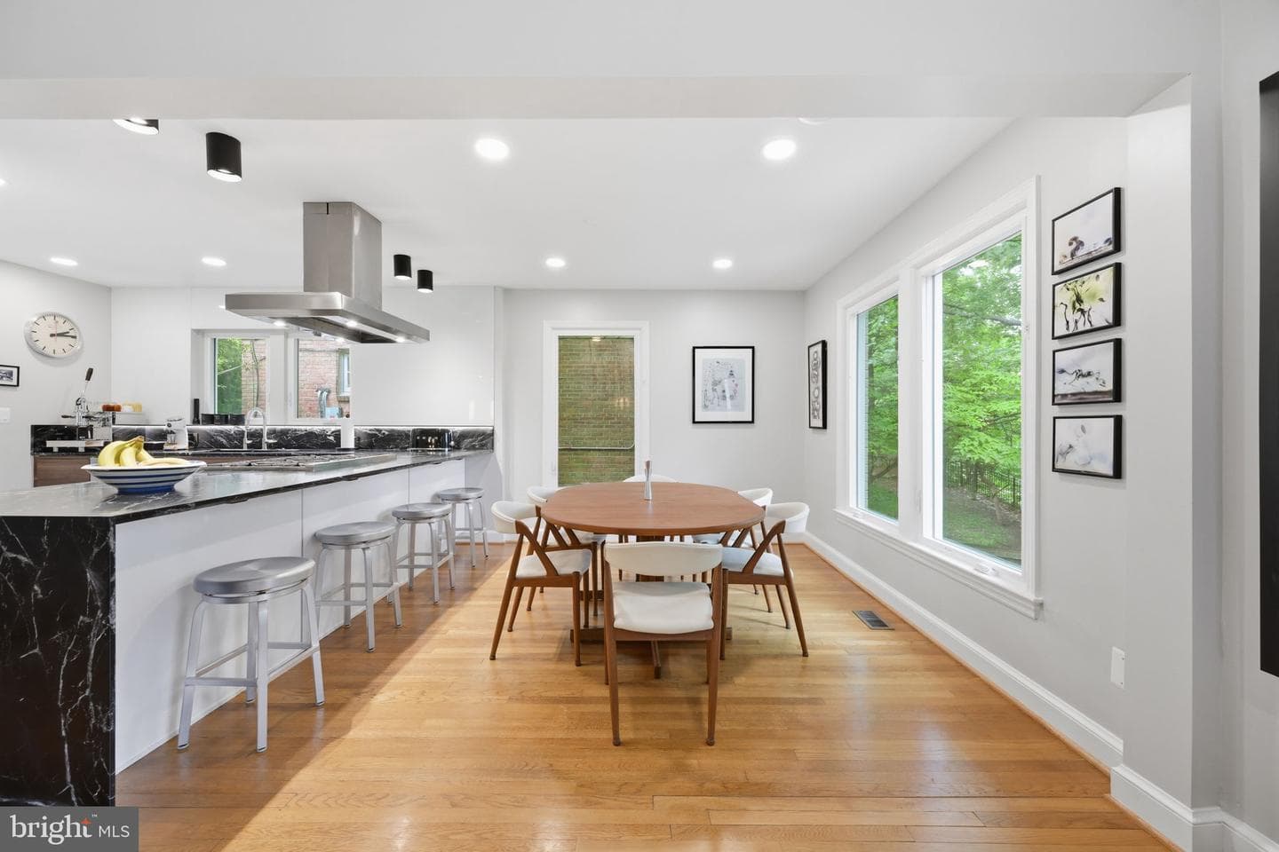 2829 29th Place NW photo 11