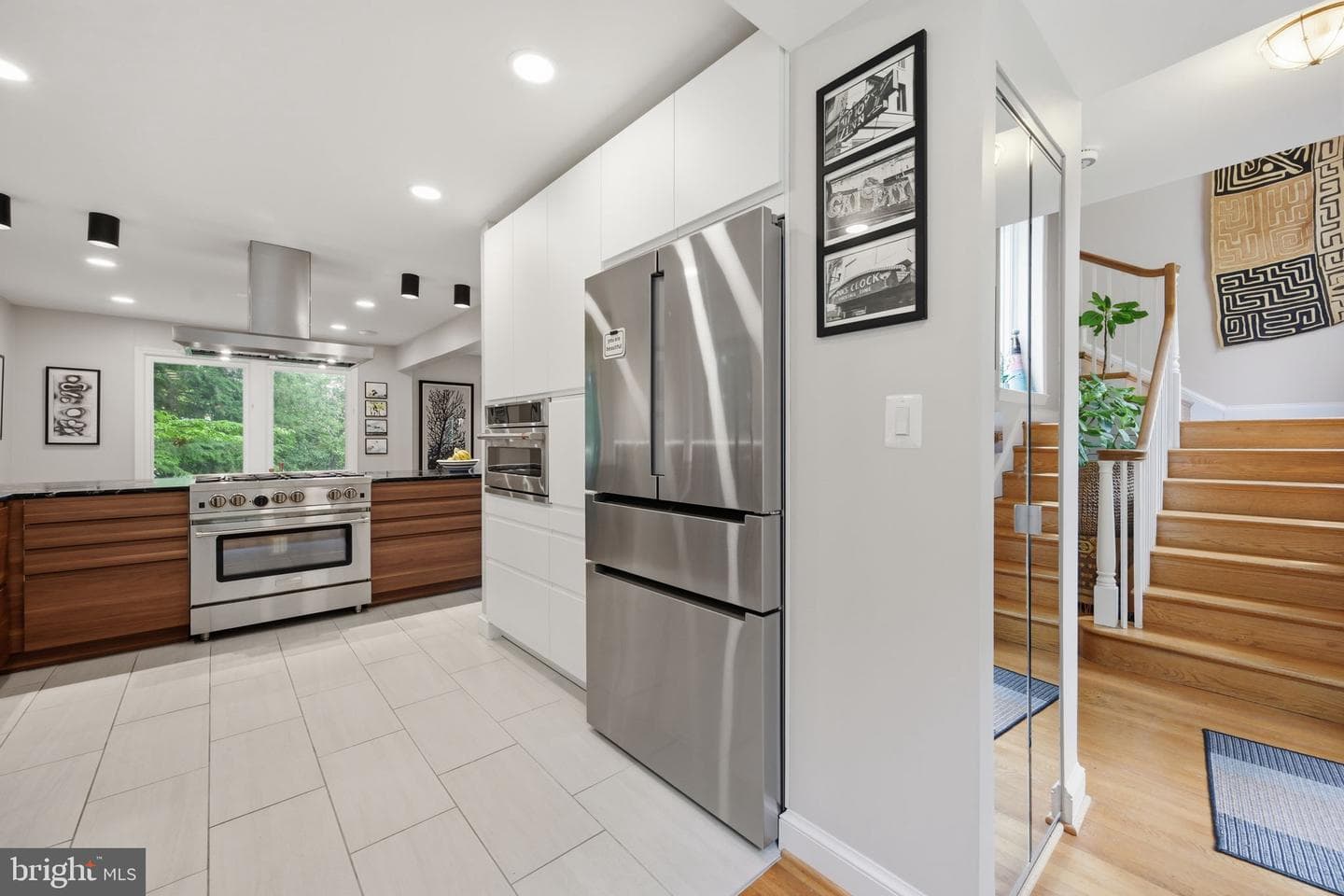 2829 29th Place NW photo 6