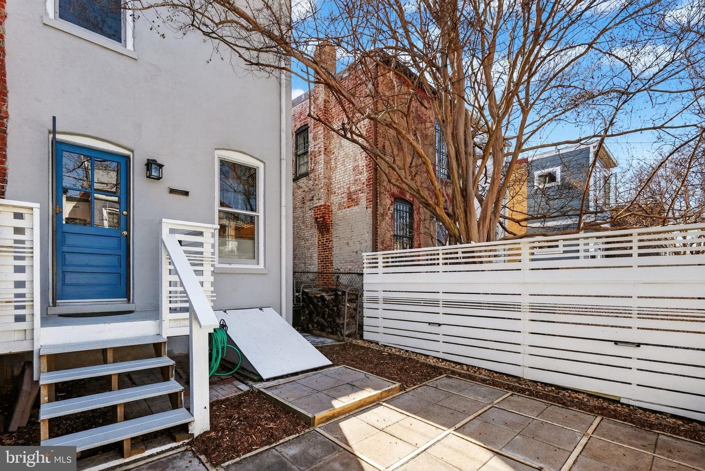 654 Acker Place NE photo 15