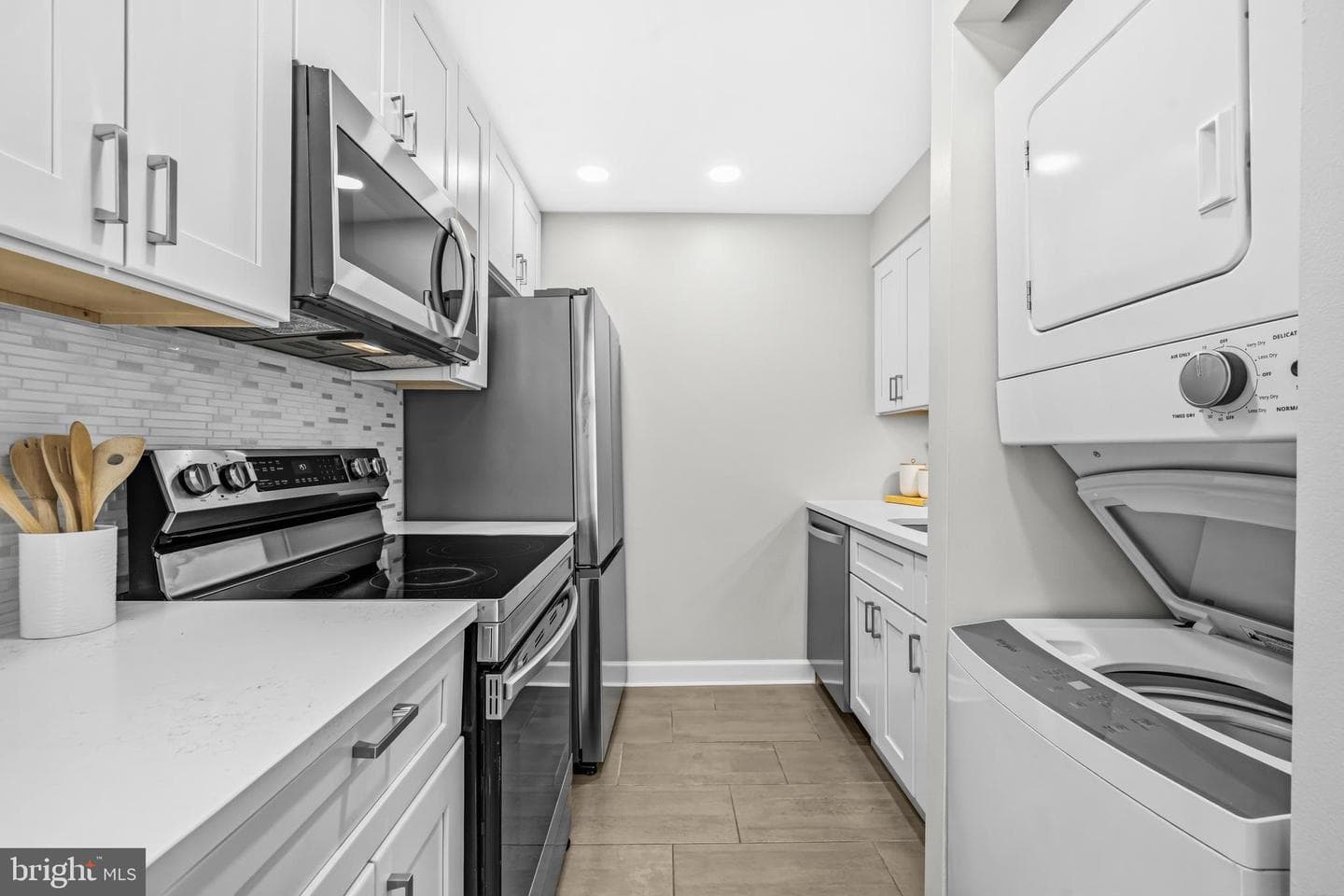 1763 Columbia Road NW #409 photo 10