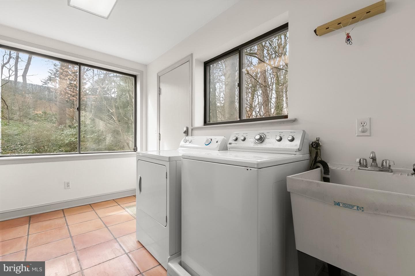 2400 44th Street NW photo 38