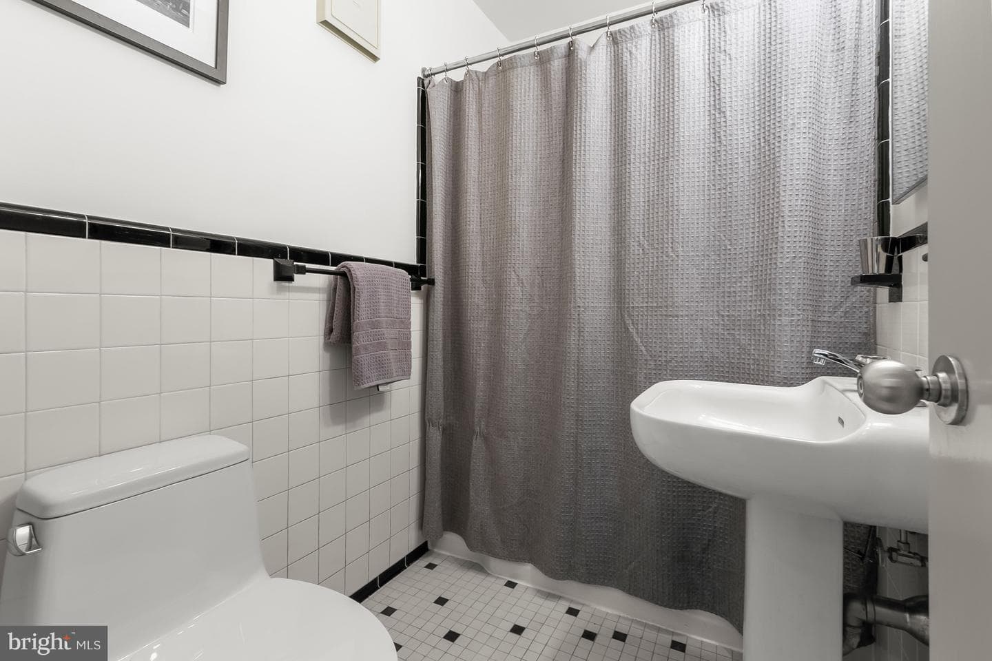 2400 44th Street NW photo 51