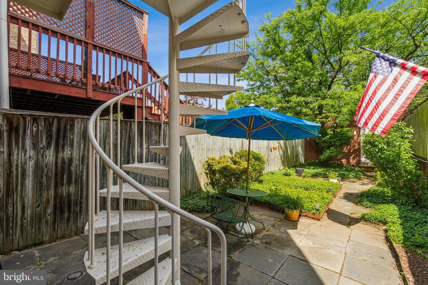 414 3rd Street SE photo 30
