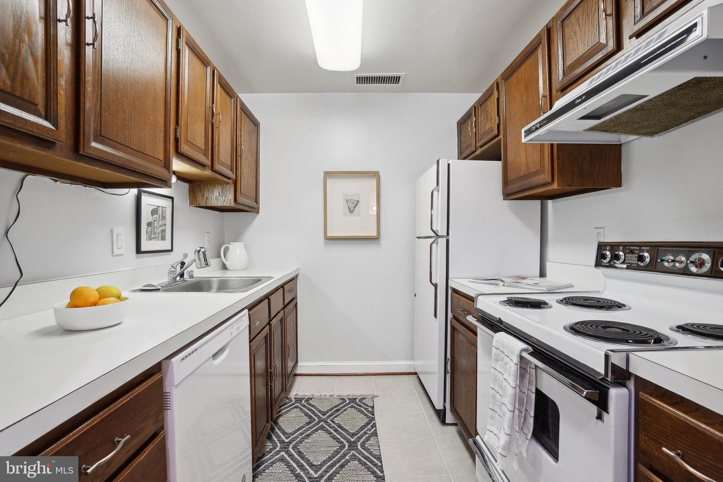 414 3rd Street SE photo 8