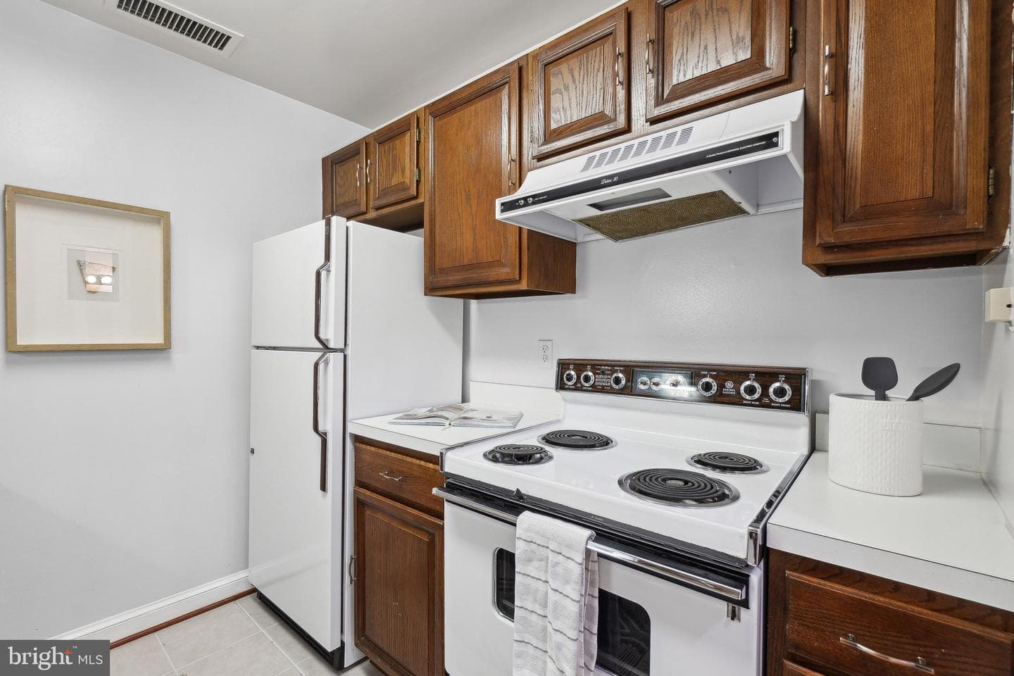 414 3rd Street SE photo 9