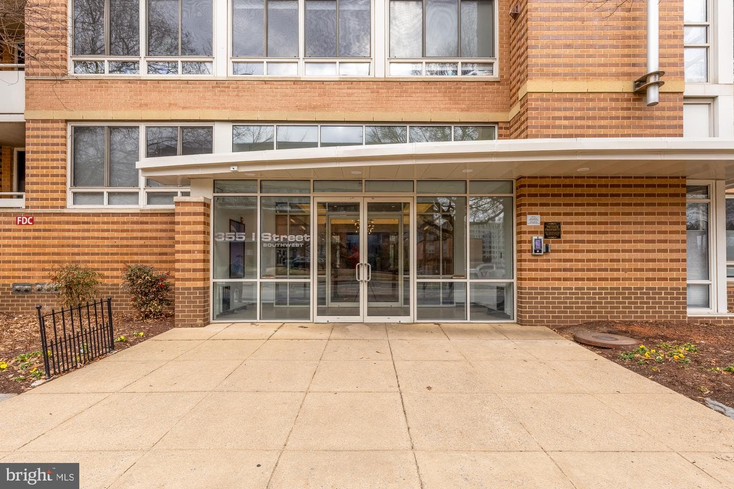 355 I Street SW #621 photo 10