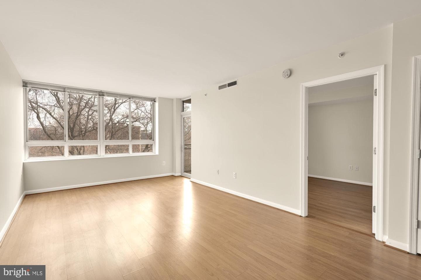 355 I Street SW #621 photo 21