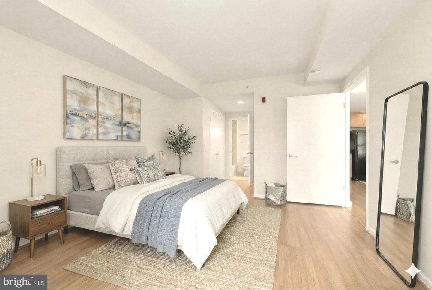 355 I Street SW #621 photo 7