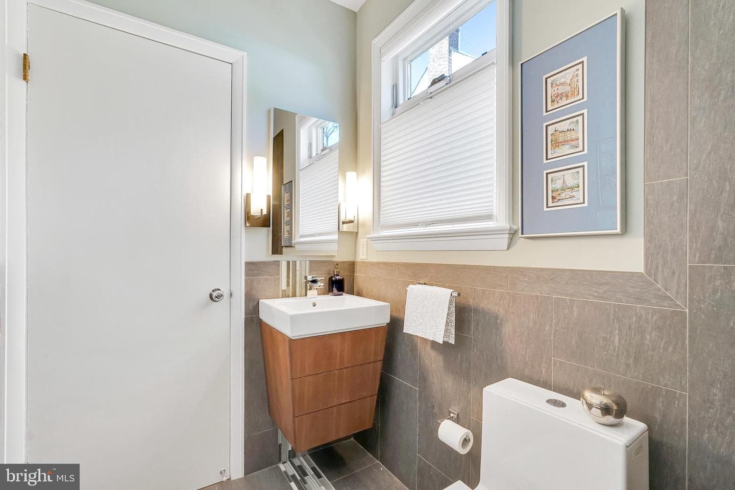 1755 Upshur Street NW photo 27