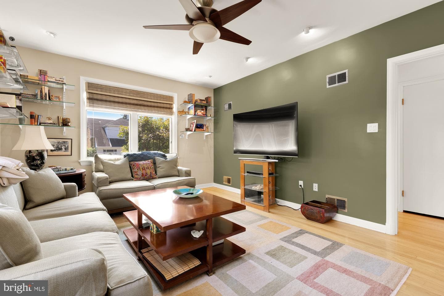 1755 Upshur Street NW photo 30
