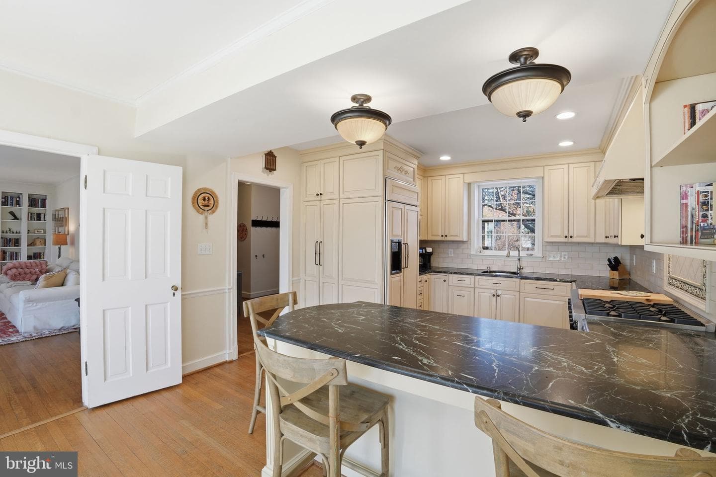 3752 Cumberland Street NW photo 6