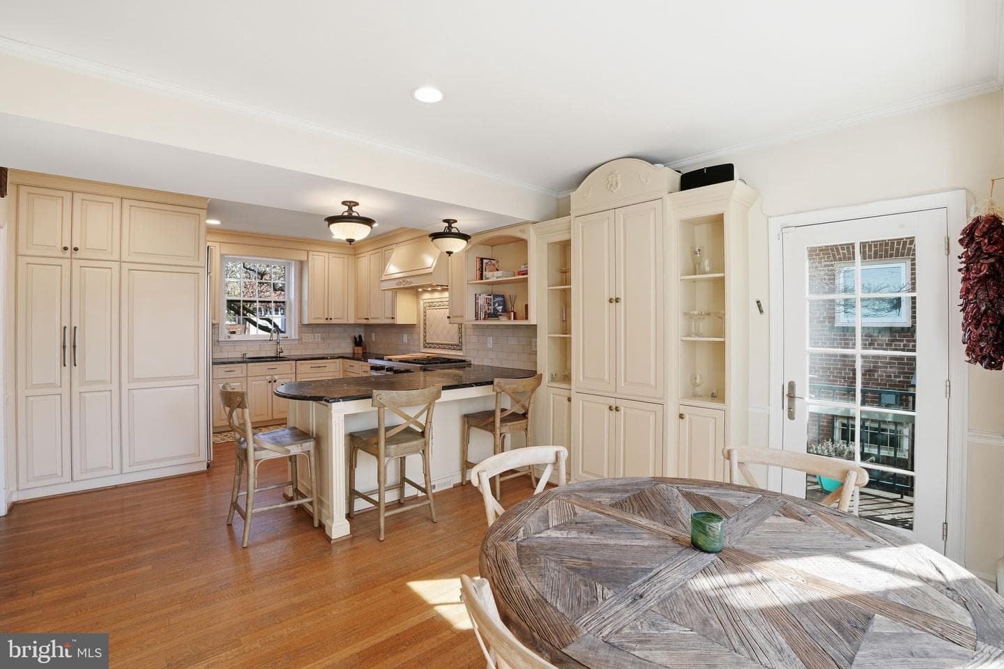 3752 Cumberland Street NW photo 8