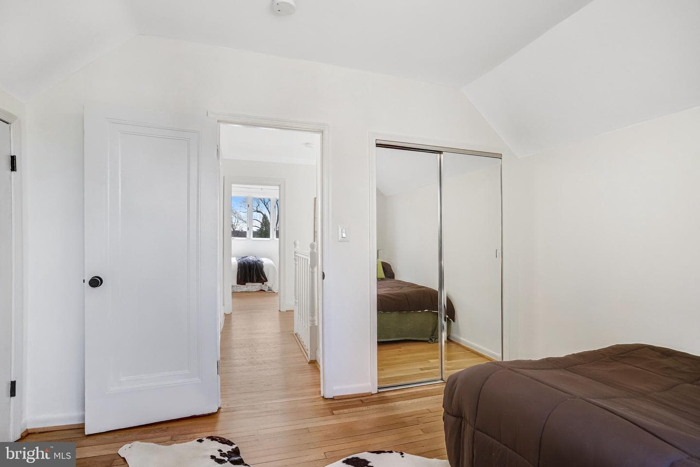 5045 Cathedral Avenue NW photo 35